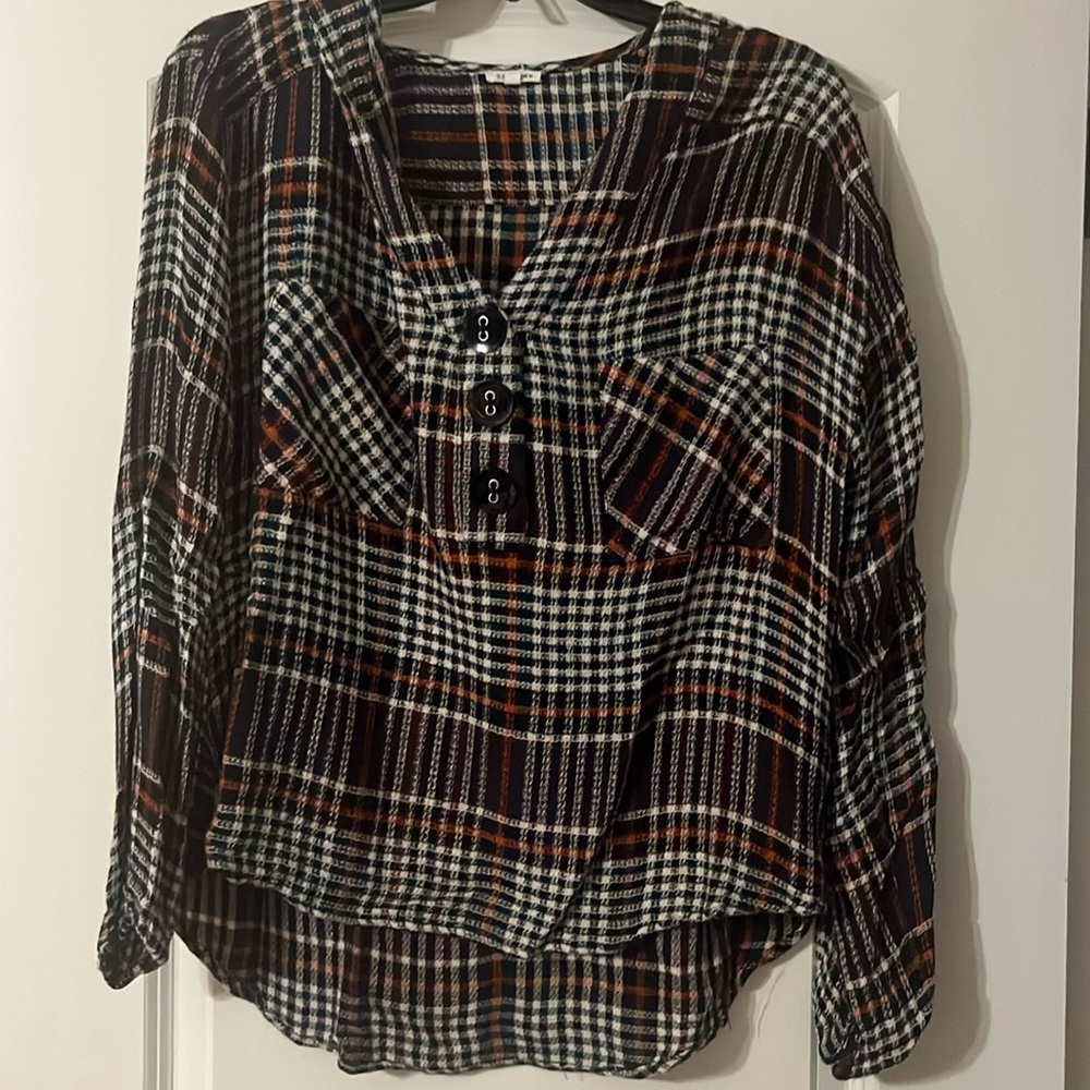 En Crème size small oversized women’s top